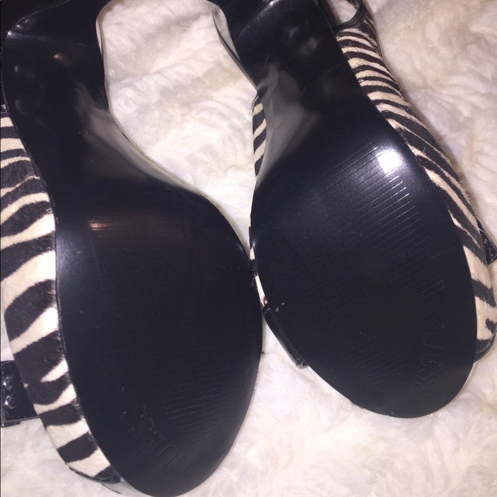 GUESS Multipony 👠 - Picture 4 of 4